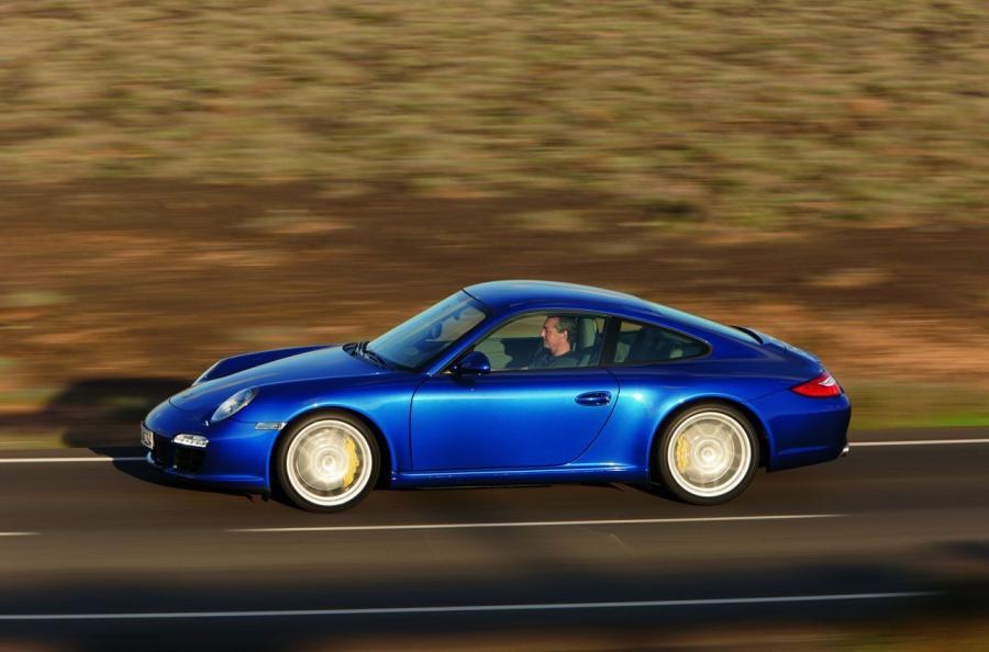  Porsche 911 2008 года  (фото 5 из 40)